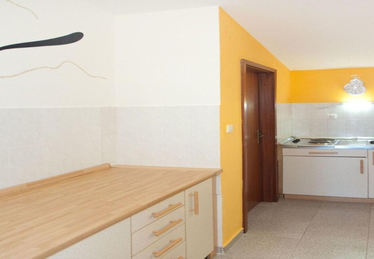 Apartments Filip Trogir Bagian luar foto
