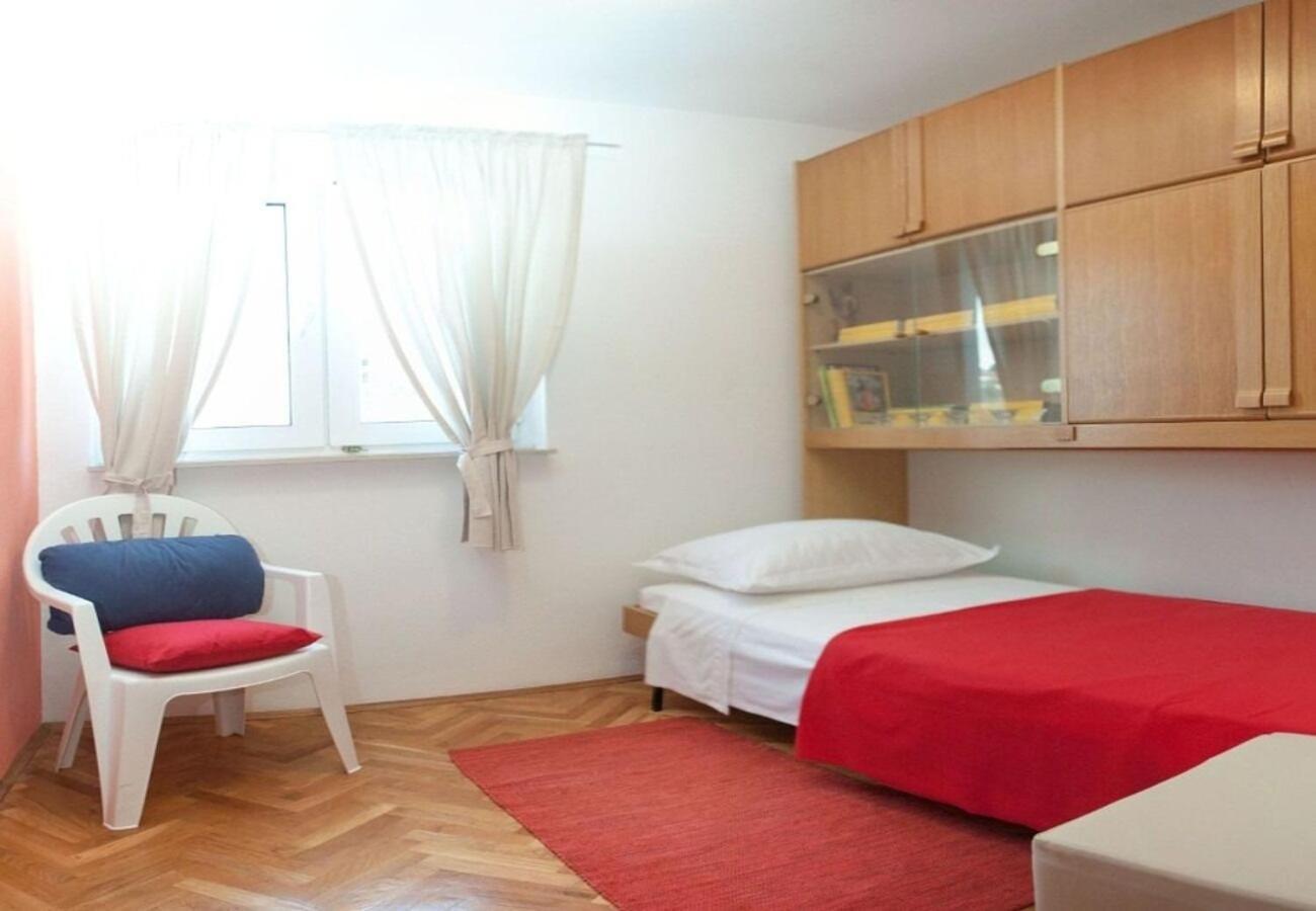 Apartments Filip Trogir Bagian luar foto